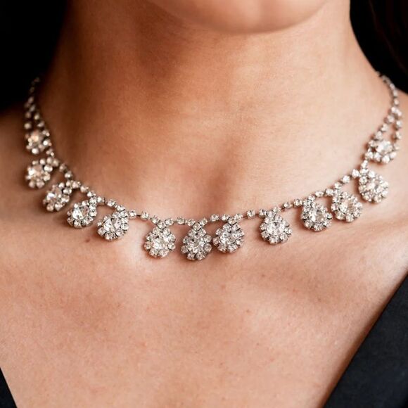 Paparazzi Silver Necklace with Crystal Clusters - Picture 2 of 15